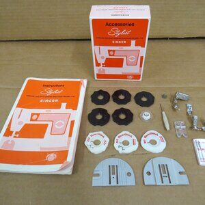 18 Piece Singer Stylist Model 418 Zig Zag Accessories Box 171408 and Manual